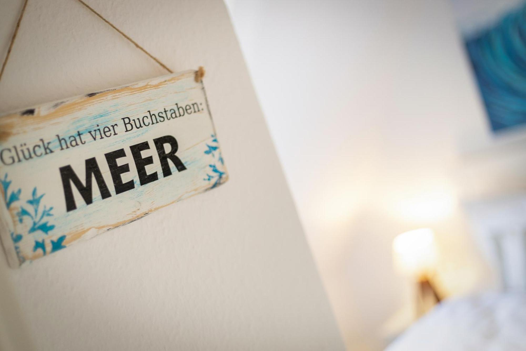 Kleine Heimat, Apartment